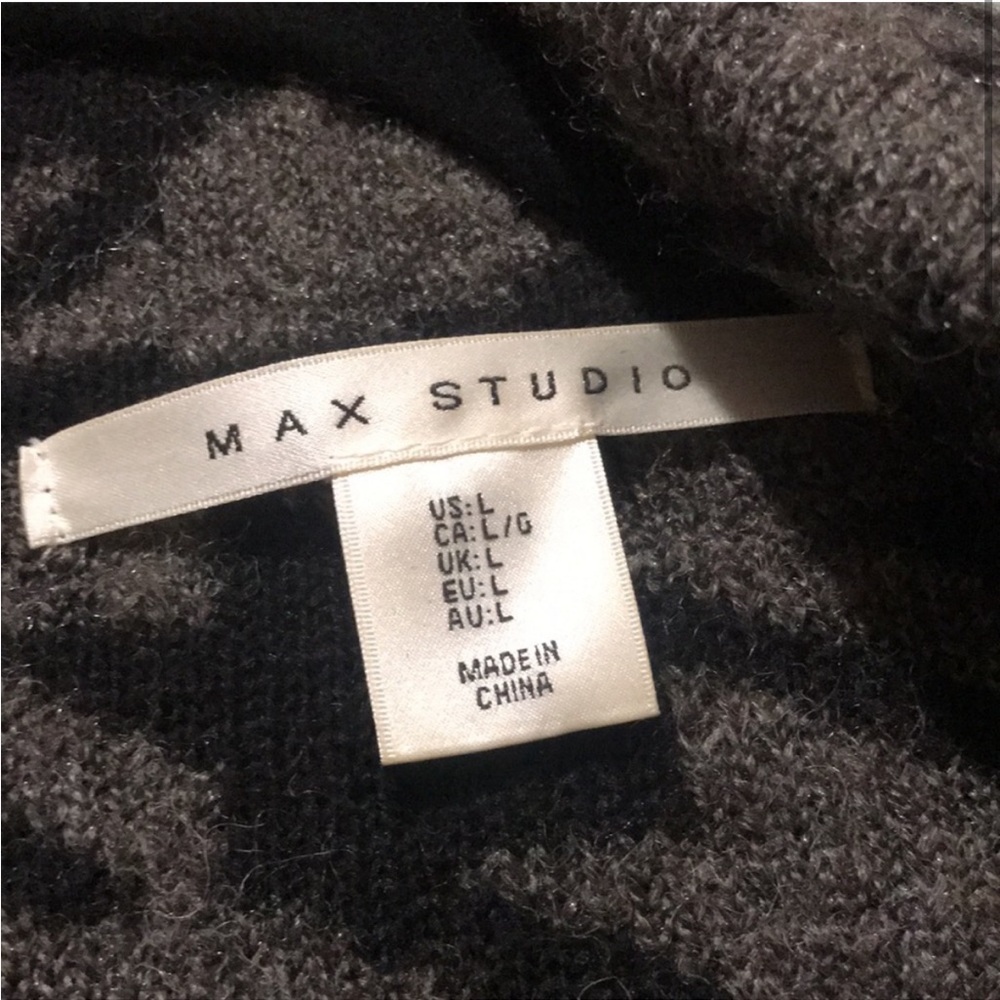 Max Studio Houndstooth Sweater - image 2